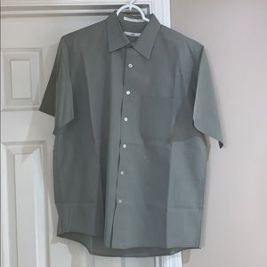 Perry Ellis button down shirt